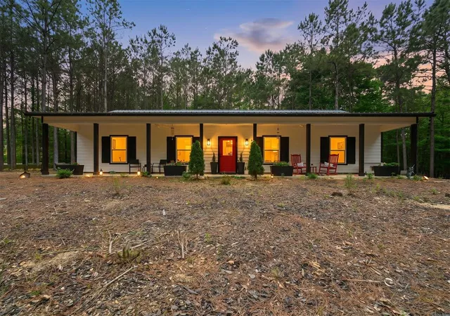 Photo 1 of Single family home for sale at 8 Tigerfish Loop, Broken Bow, OK 74728 | MLS# 1224576 | Listing updated on 2026-04-16