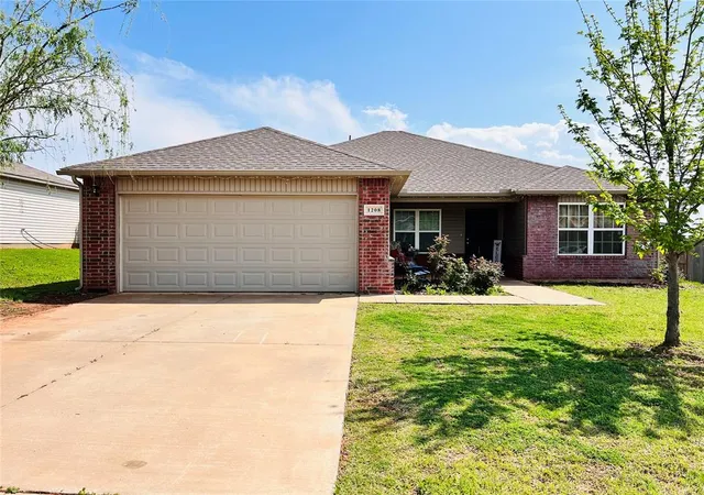 Single family home for sale at 1208 Granite Ln, Noble, OK 73068 | MLS# 1224593