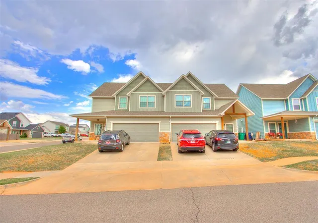 34th image of 17620 Hampton Park Dr #A + B, Edmond, OK 73012 | MLS# 1224623