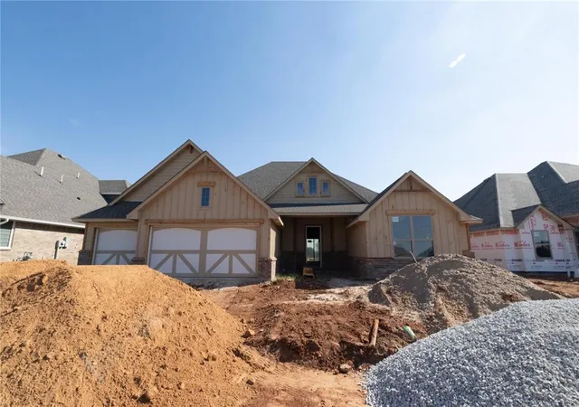 Photo 2 of Single family home for sale at 824 Peony Pl, Edmond, OK 73034 | MLS# 1224644 | Listing updated on 2026-09-04