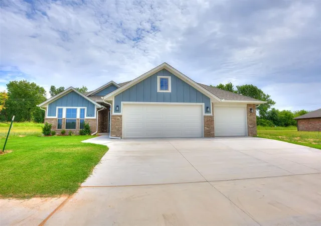 Photo 1 of Single family home for sale at 7608 Three Woods Ln, Yukon, OK 73099 | MLS# 1224668 | Listing updated on 2026-08-21