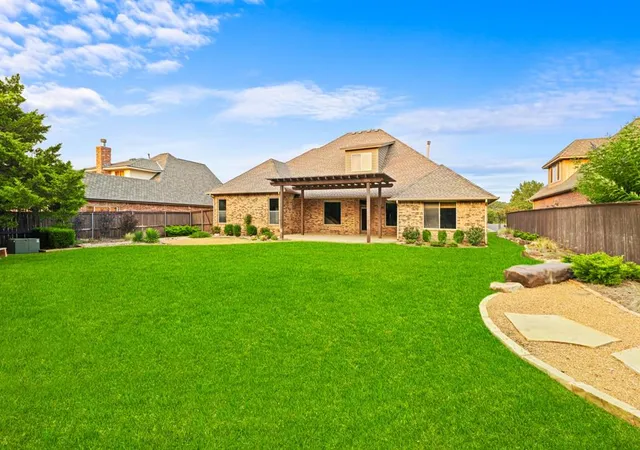 Photo 2 of Single family home for sale at 13101 Blue Cyn Cir, Oklahoma City, OK 73142 | MLS# 1224798 | Listing updated on 2026-08-19