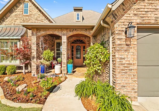 Photo 3 of Single family home for sale at 13101 Blue Cyn Cir, Oklahoma City, OK 73142 | MLS# 1224798 | Listing updated on 2026-08-19