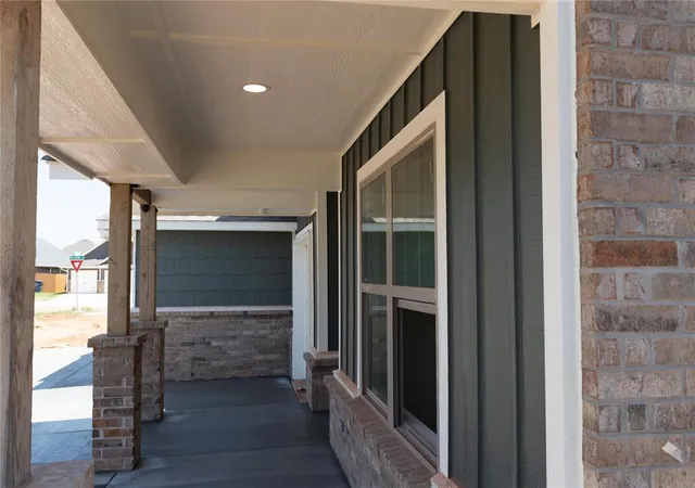 Photo 3 of Single family home for sale at 12504 Sw 31st Street, Yukon, OK 73099 | MLS# 1224845 | Listing updated on 2026-08-21