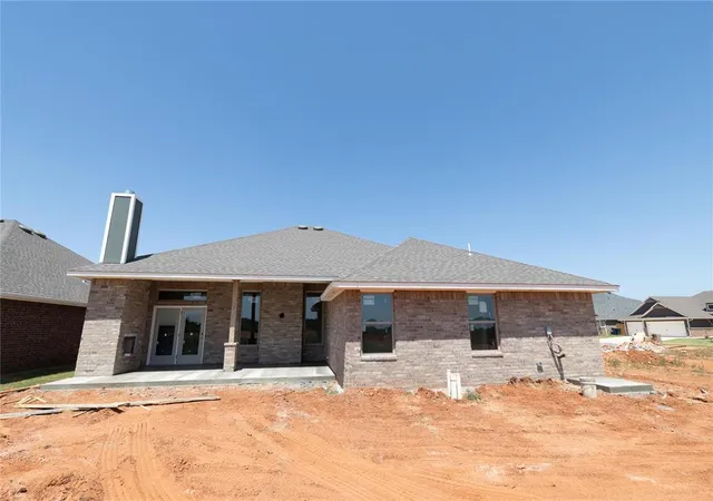 Photo 3 of Single family home for sale at 12504 SW 31st Street, Yukon, OK 73099 | MLS# 1224845 | Listing updated on 2026-08-21
