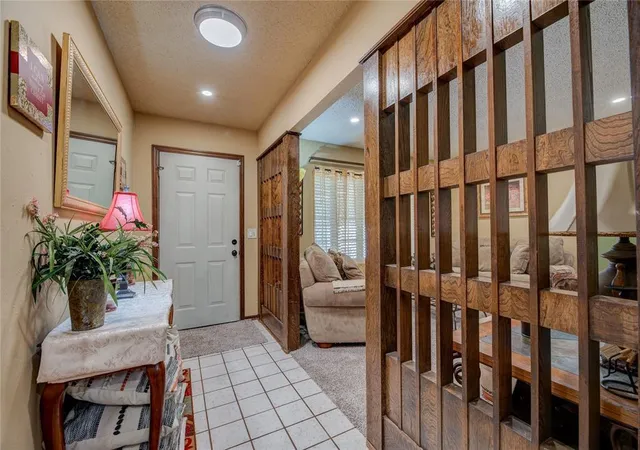 3rd image of 224 Chaucer Cresent St, Oklahoma City, OK 73130 | MLS# 1224923