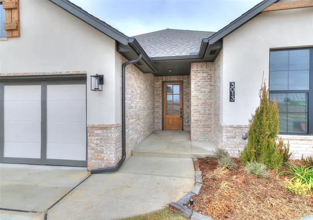Photo 3 of Single family home for sale at 3013 SW 133rd Terrace, Oklahoma City, OK 73170 | MLS# 1224940 | Listing updated on 2026-06-18