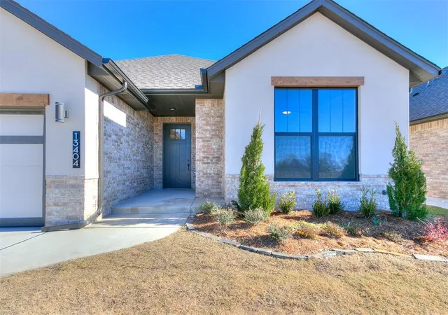 Photo 2 of Single family home for sale at 13404 Lisbon Ave, Oklahoma City, OK 73170 | MLS# 1224942 | Listing updated on 2026-06-18
