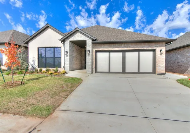 Photo 1 of Single family home for sale at 2917 Sw 132nd Street, Oklahoma City, OK 73170 | MLS# 1224945 | Listing updated on 2026-06-18
