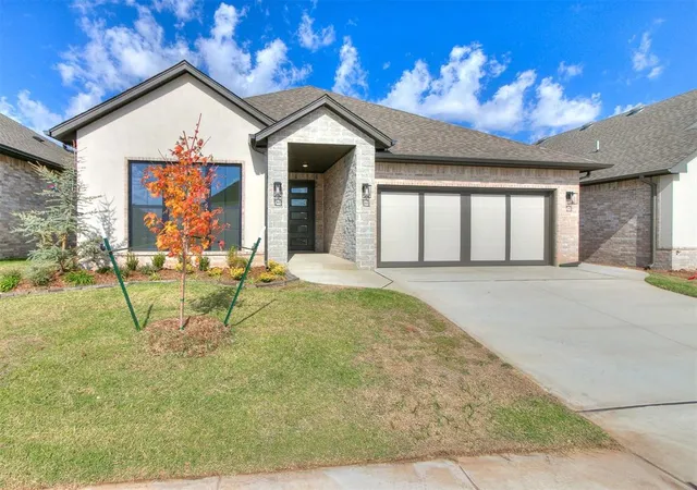 Photo 3 of Single family home for sale at 2917 SW 132nd Street, Oklahoma City, OK 73170 | MLS# 1224945 | Listing updated on 2026-06-18