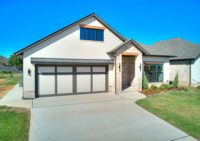 Photo 3 of Single family home for sale at 2921 SW 132nd Street, Oklahoma City, OK 73170 | MLS# 1224948 | Listing updated on 2026-06-18