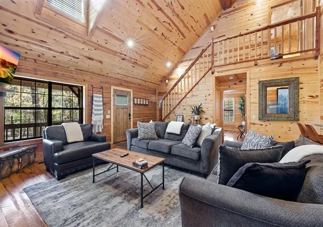 Photo 4 of Single family home for sale at 32 Fireside Land, Broken Bow, OK 74728 | MLS# 1224968 | Listing updated on 2026-04-19