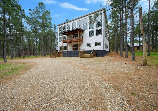 Photo 2 of Single family home for sale at 118 Hackberry Flt Trl, Broken Bow, OK 74728 | MLS# 1224981 | Listing updated on 2026-04-19