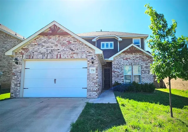 2nd image of 1716 Vermilion Ln, El Reno, OK 73036 | MLS# 1224993