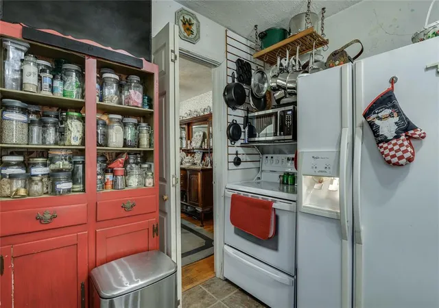 Photo 4 of Sale Pending at 3836 NW 16th Street, Oklahoma City, OK 73107 | MLS# 1225007 | Listing updated on 2026-10-03