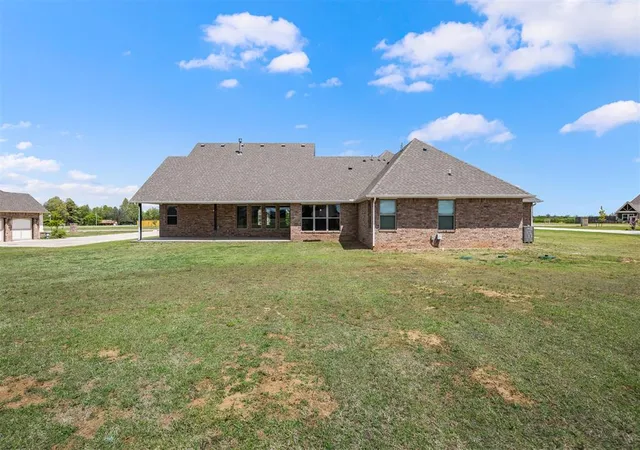50th image of 2153 Brentwood Blvd, Norman, OK 73072 | MLS# 1225029