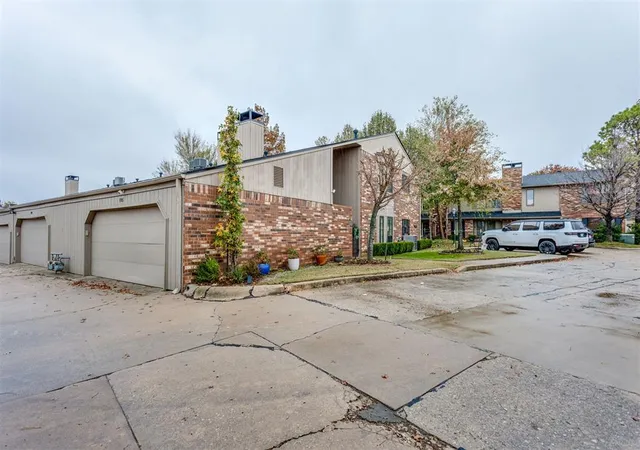 4th image of 6500 N Grand Blvd, Oklahoma, OK 73116