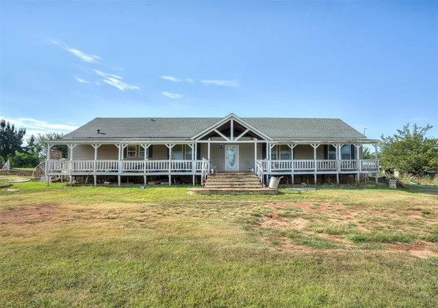 5th image of 4124 E Horseshoe Ln, Moore, OK 73160 | MLS# 1225062
