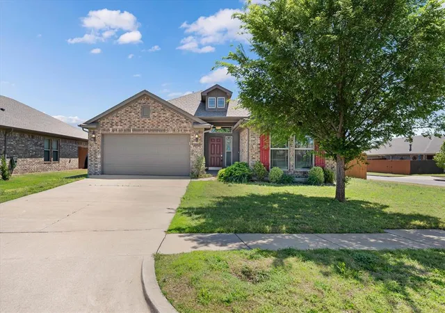 2nd image of 2372 Nw 191st Ct, Edmond, OK 73012 | MLS# 1225089