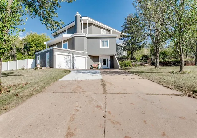2nd image of 5100 Burr Oaks Rd, Oklahoma City, OK 73105 | MLS# 1225101