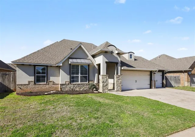 Homes for sale in Mustang, OK | 11205 Sw 41st Ter, Mustang, OK 73064 | MLS# 1225141