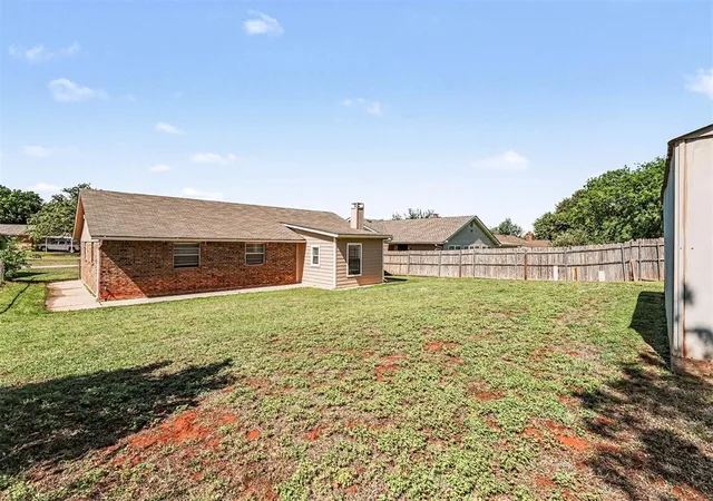 Homes for sale in Oklahoma City, OK | 3821 W Oakcliff Dr, Oklahoma City, OK 73135 | MLS# 1225201