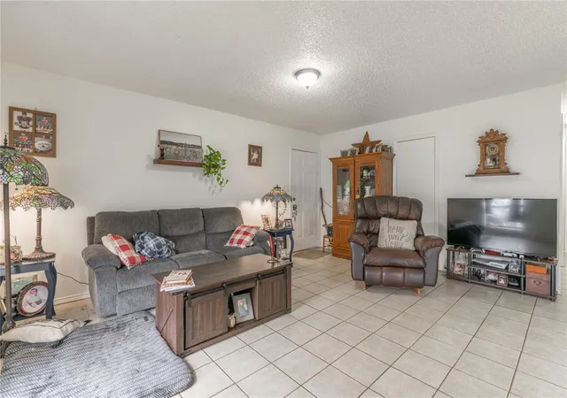 Homes for sale in Noble, OK | 1000 Acacia Cir, Noble, OK 73068 | MLS# 1225211