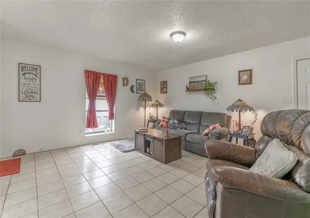 Homes for sale in Noble, OK | 1000 Acacia Cir, Noble, OK 73068 | MLS# 1225211