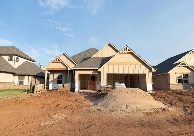 Photo 2 of Single family home for sale at 4112 Nw 158th Street, Edmond, OK 73013 | MLS# 1225228 | Listing updated on 2026-08-19
