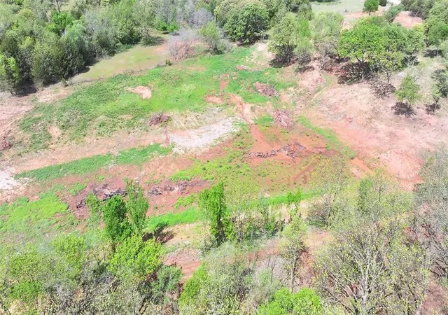 4th image of 4 Wild Horse Crk, Luther, OK 73054 | MLS# 1225278