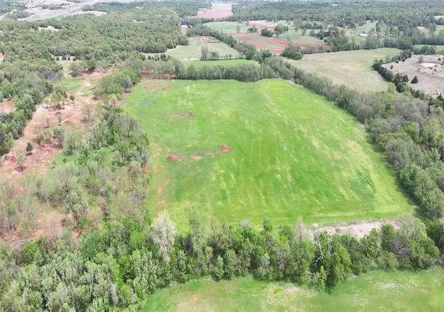 1st image of 9 Wild Horse Crk, Luther, OK 73054 | MLS# 1225283
