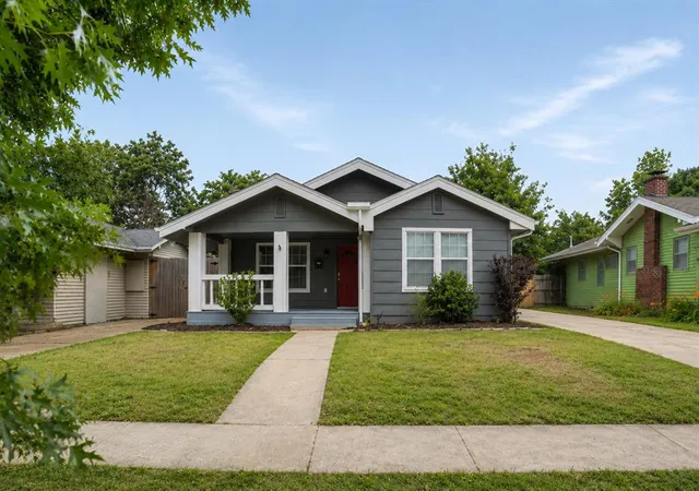 1st image of 1625 Nw 32nd St, Oklahoma City, OK 73118 | MLS# 1225325
