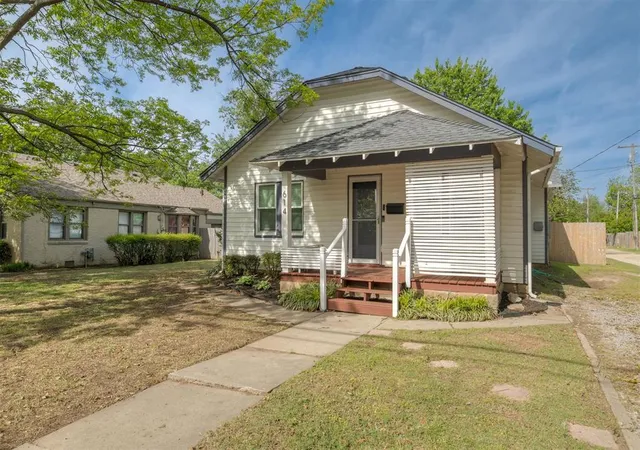 1st image of 614 N University Blvd, Norman, OK 73069 | MLS# 1225326