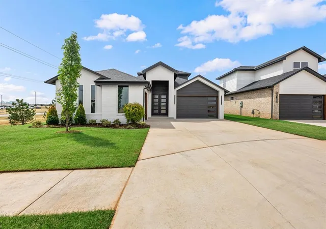 Photo 1 of Single family home for sale at 7100 Nw 154th Street, Edmond, OK 73013 | MLS# 1225370 | Listing updated on 2026-09-20