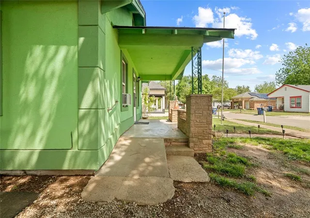 3rd image of 227 N K Ave, El Reno, OK 73036 | MLS# 1225376
