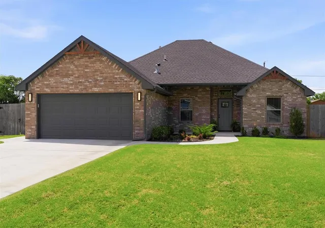 Photo 1 of Single family home for sale at 708 Nw 114th Street, Oklahoma City, OK 73114 | MLS# 1225384 | Listing updated on 2026-08-28