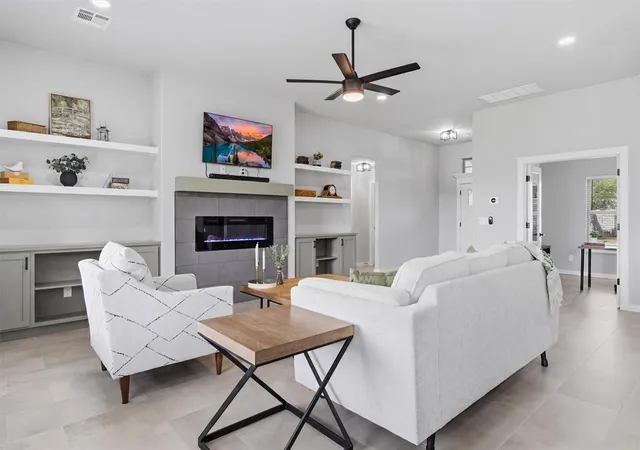Photo 5 of Single family home for sale at 708 NW 114th Street, Oklahoma City, OK 73114 | MLS# 1225384 | Listing updated on 2026-08-28