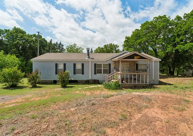 3rd image of 5500 Roadrunner Rdg, Guthrie, OK 73044 | MLS# 1225400
