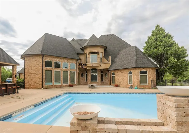 Photo 4 of Sale Pending at 1826 County Rd 1210, Tuttle, OK 73089 | MLS# 1225428 | Listing updated on 2026-09-19