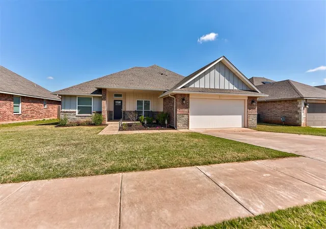 2nd image of 4205 Nw 156th Ct, Edmond, OK 73013 | MLS# 1225449