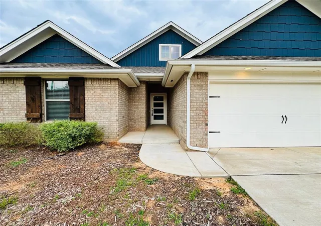 Homes for sale in Edmond, OK | 5200 Whitegold Ave, Edmond, OK 73034 | MLS# 1225494