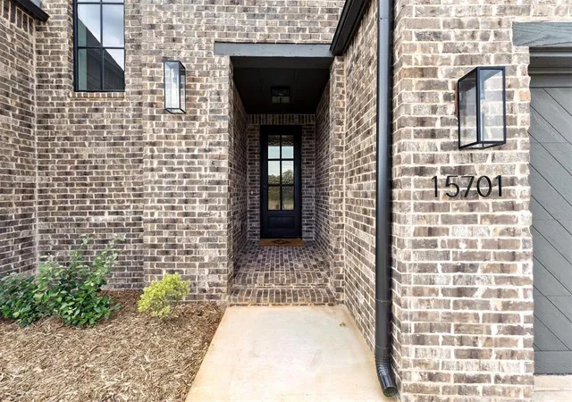 Photo 3 of Single family home for sale at 15701 Stillmeadows Dr, Edmond, OK 73013 | MLS# 1225538 | Listing updated on 2026-08-10