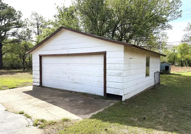 Homes for sale in Spencer, OK | 8104 Ne 28Th St, Spencer, OK 73084 | MLS# 1225573