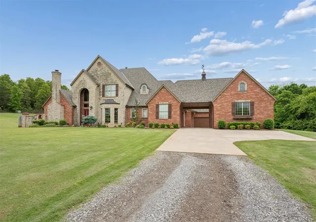 Photo 1 of Single family home for sale at 10221 S Triple X Rd, Choctaw, OK 73020 | MLS# 1225633 | Listing updated on 2026-08-16