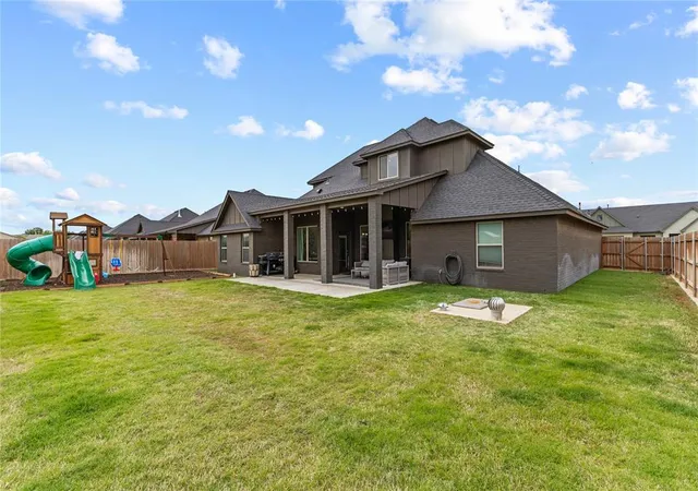 35th image of 2706 Cloud Nine Cir, Weatherford, OK 73096 | MLS# 1225640