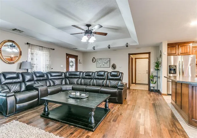 Homes for sale in Chickasha, OK | 722 County Road 1350, Chickasha, OK 73018 | MLS# 1225709