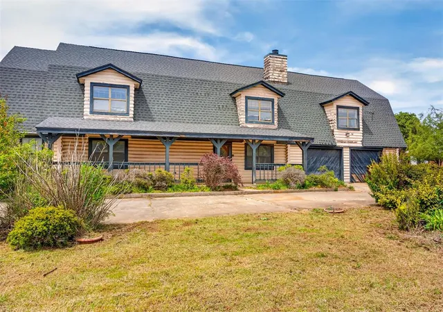 Photo 2 of Single family home for sale at 1841 Love Ln, Choctaw, OK 73020 | MLS# 1225731 | Listing updated on 2026-09-12
