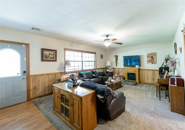 Homes for sale in Sayre, OK | 704 N Broadway St, Sayre, OK 73662 | MLS# 1225793