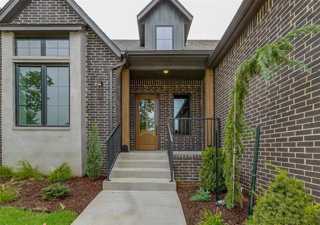 3rd image of 3924 Shady Hill Trl, Edmond, OK 73034 | MLS# 1225801