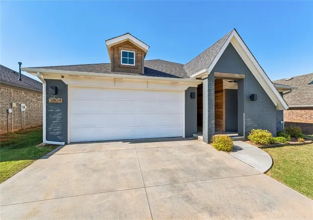 Photo 3 of Single family home for sale at 3804 NW 177th Street, Edmond, OK 73012 | MLS# 1225825 | Listing updated on 2026-08-31